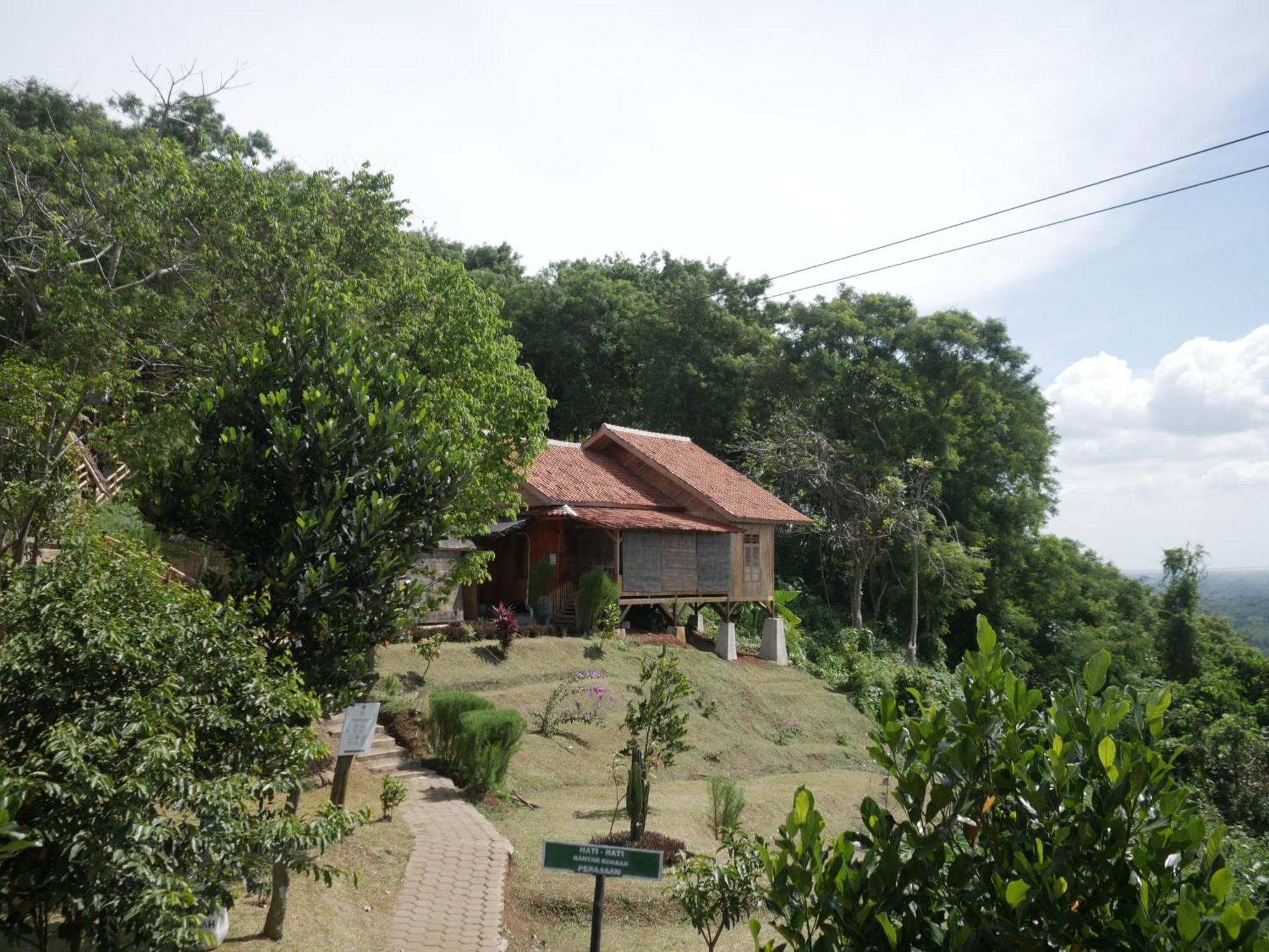 Gunung Dago Resort Bogor Syariah Exterior foto